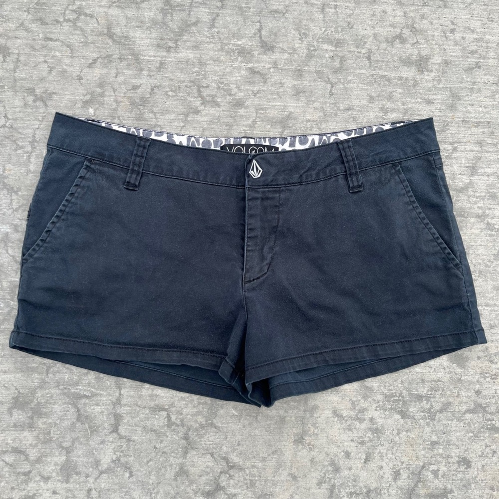 Y2k Volcom Stone Black Chino Shorts Womens Size 7 Low Rise Skater Casual Summer